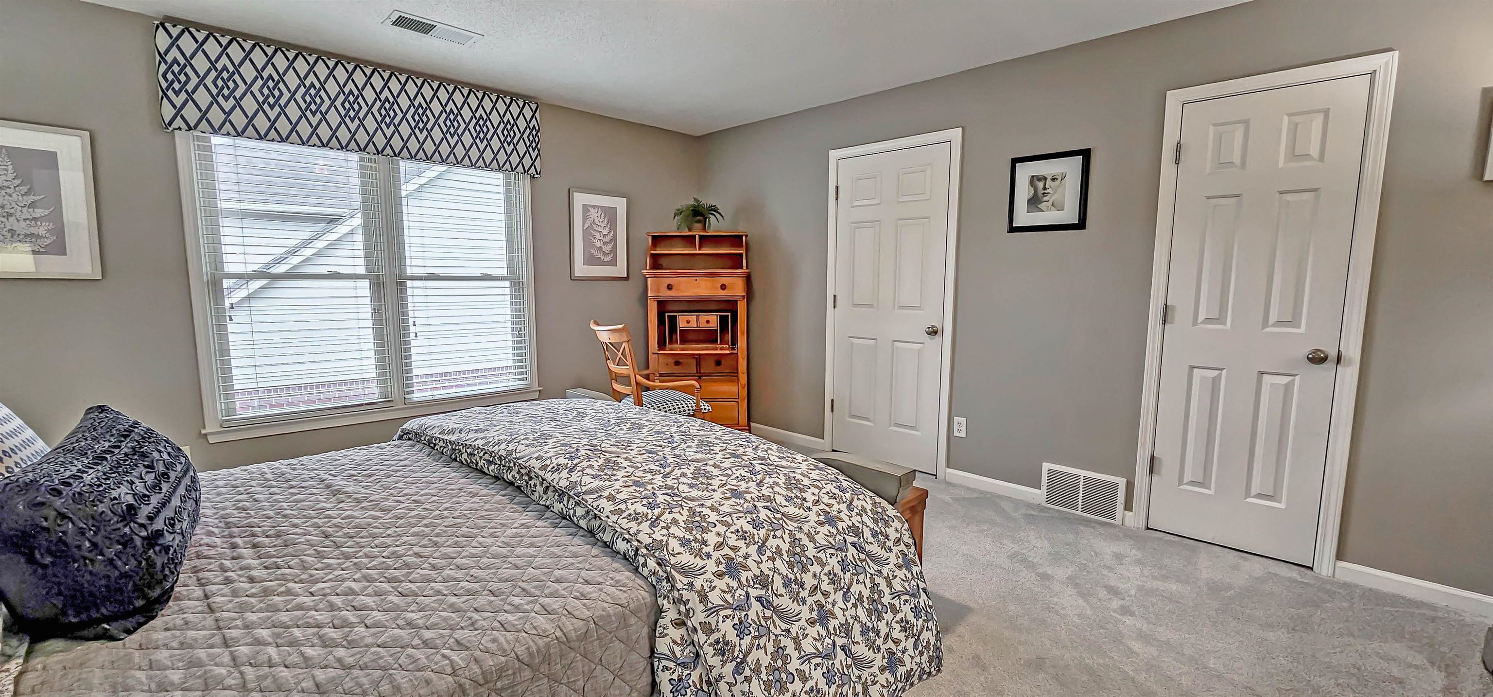 1715 John Ridge Drive Collierville, TN 38017 - Photo 28 of 37 3rd Bedroom Upstairs with upgraded carpet and double window and big closet!