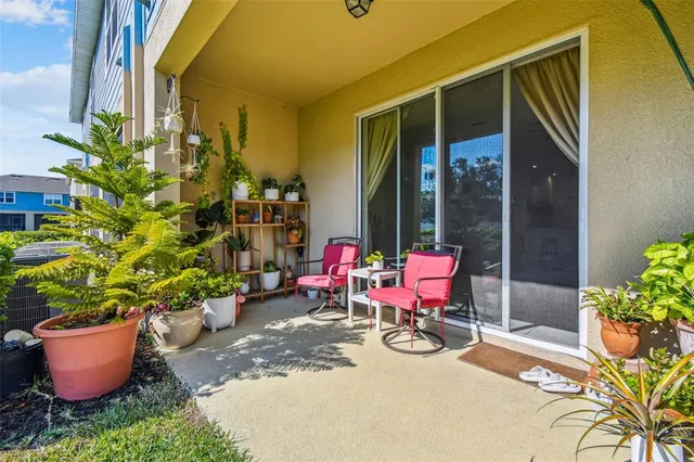 a view of a hallway with closet