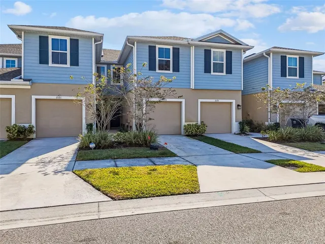 $2,100 | 2123 Laceflower Drive, Brandon, FL 33510