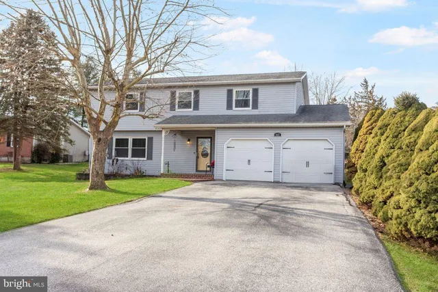 $399,900 | 857 Hancock Drive, Gettysburg, PA 17325