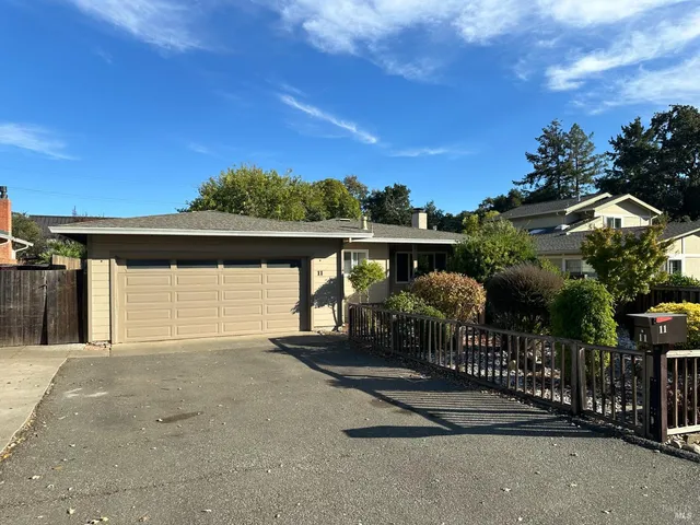 $830,000 | 11 Katlas Court, Novato, CA 94945