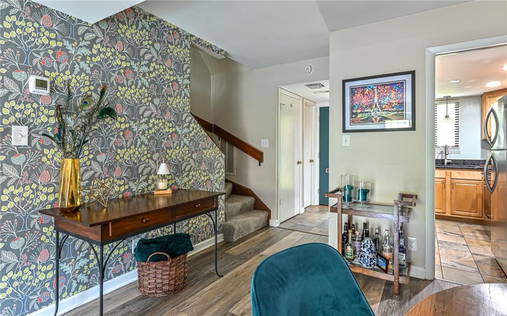 48 Foster Square Pittsburgh, PA 15212 - Photo 10 of 27 Gallery Image 10