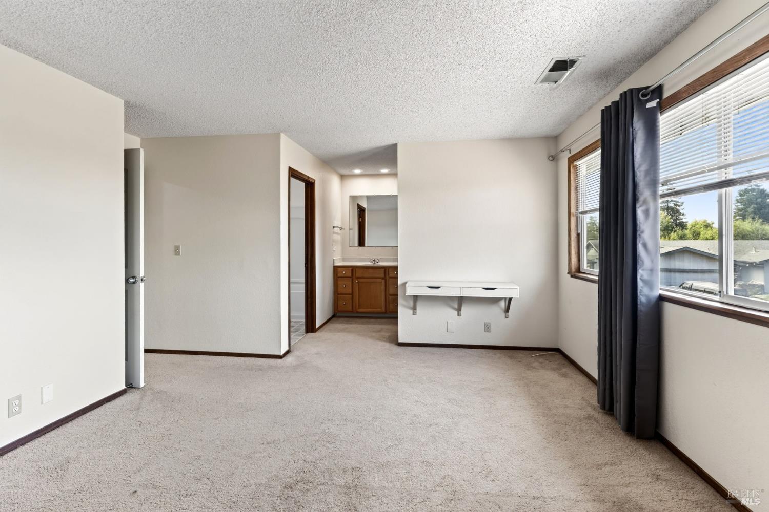 4410 Hampton Court Rohnert Park, CA 94928 - Photo 17 of 32 Gallery Image 17