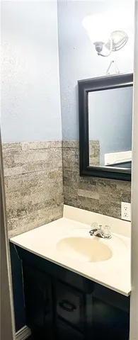 $279,000 | 201 Percy Lane, Brookfield, MO 64628