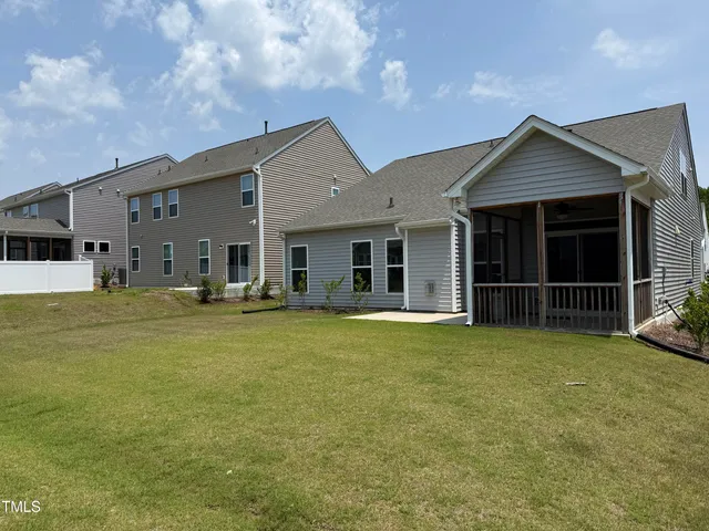 an empty room with an entryway