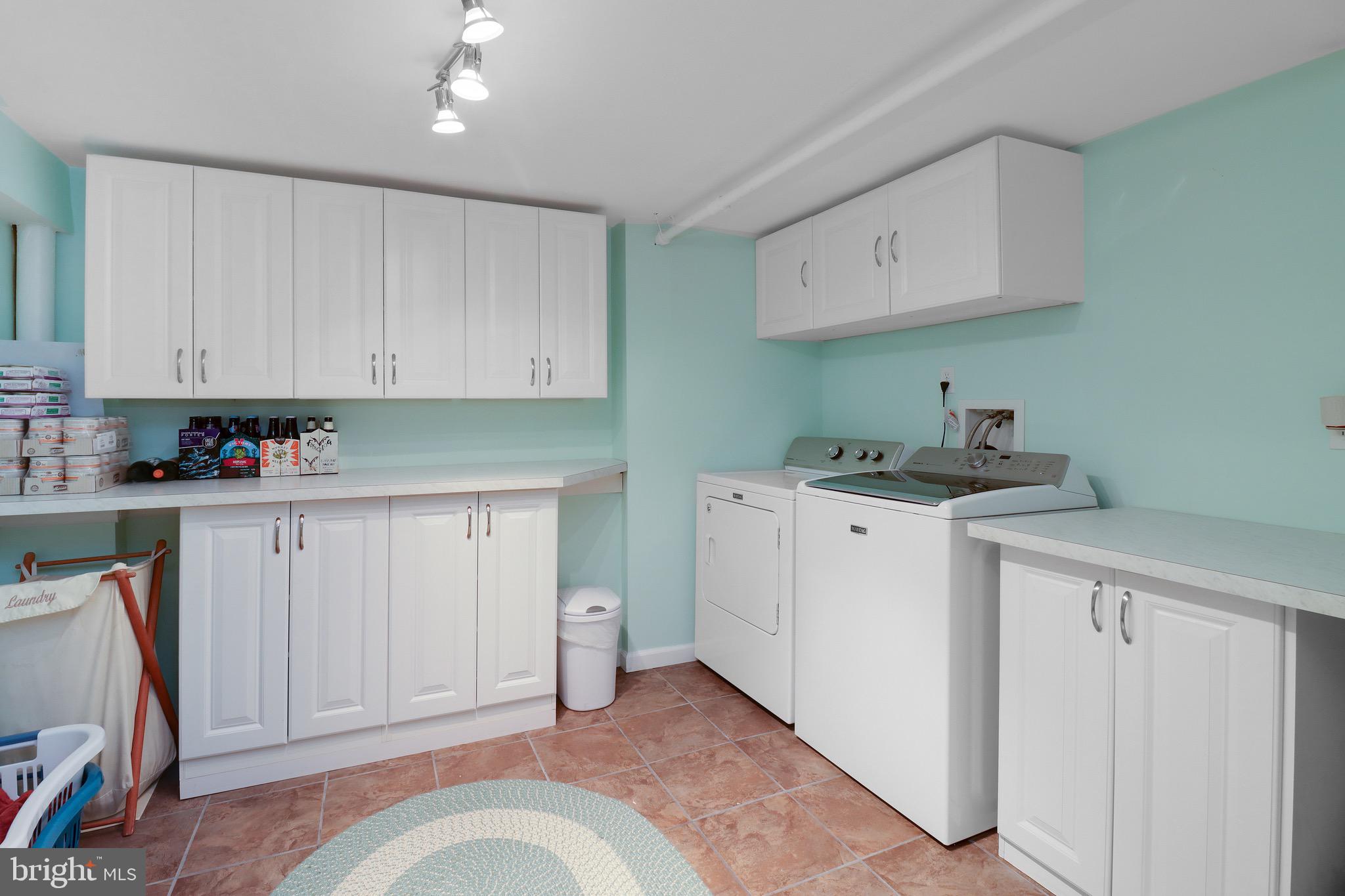 98 Winding Way Hamilton, NJ 08620 - Photo 24 of 34 Gallery Image 24