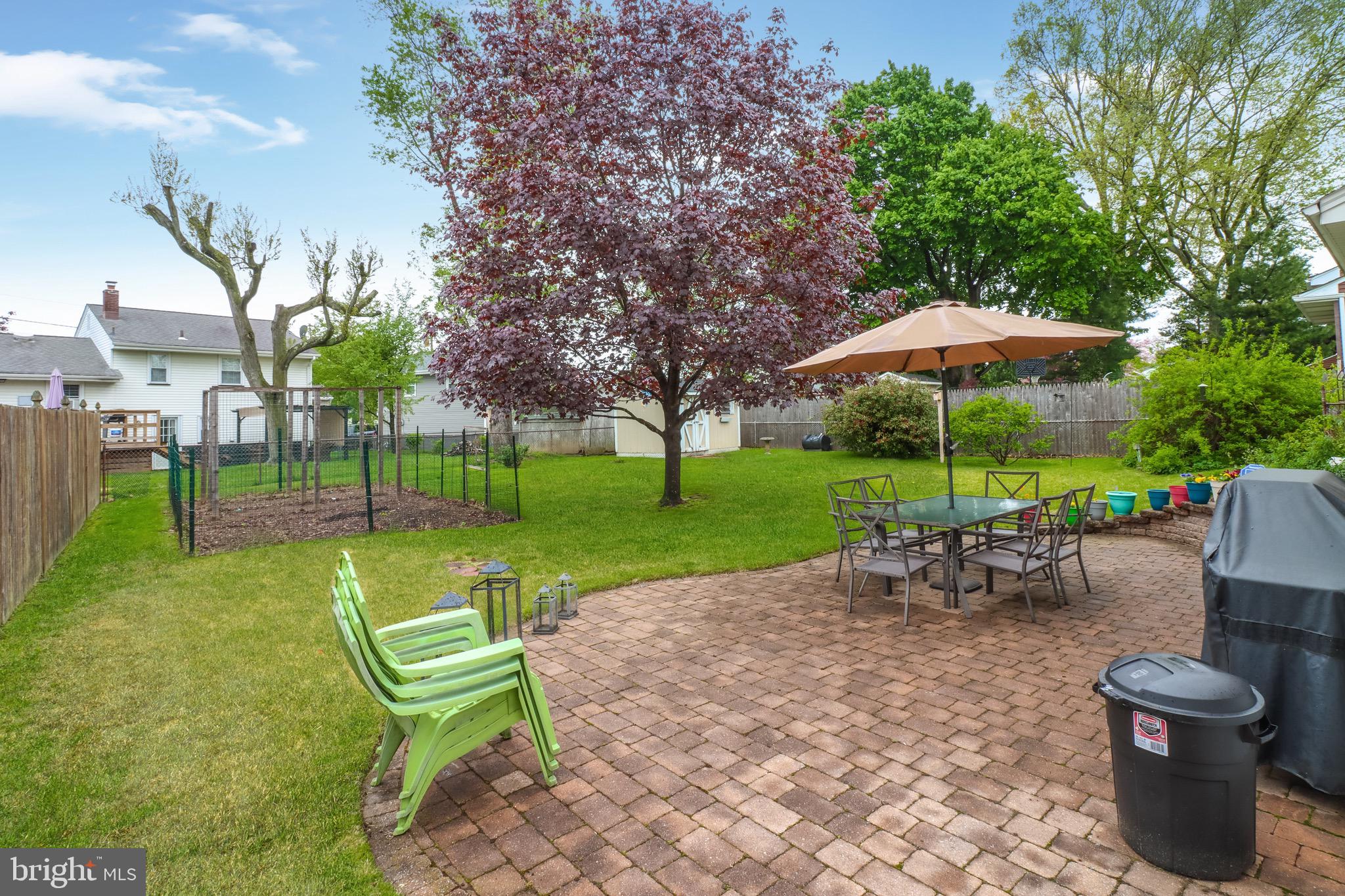 98 Winding Way Hamilton, NJ 08620 - Photo 10 of 34 Gallery Image 10