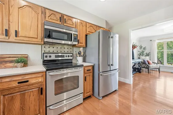 $534,900 | 180 Spring Oaks Drive, Ballwin, MO 63011