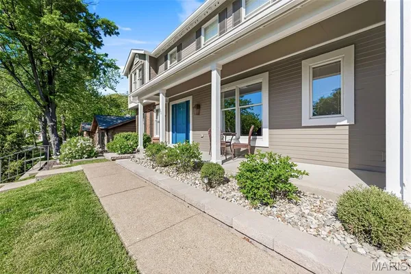 $534,900 | 180 Spring Oaks Drive, Ballwin, MO 63011