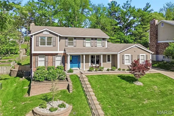 $534,900 | 180 Spring Oaks Drive, Ballwin, MO 63011
