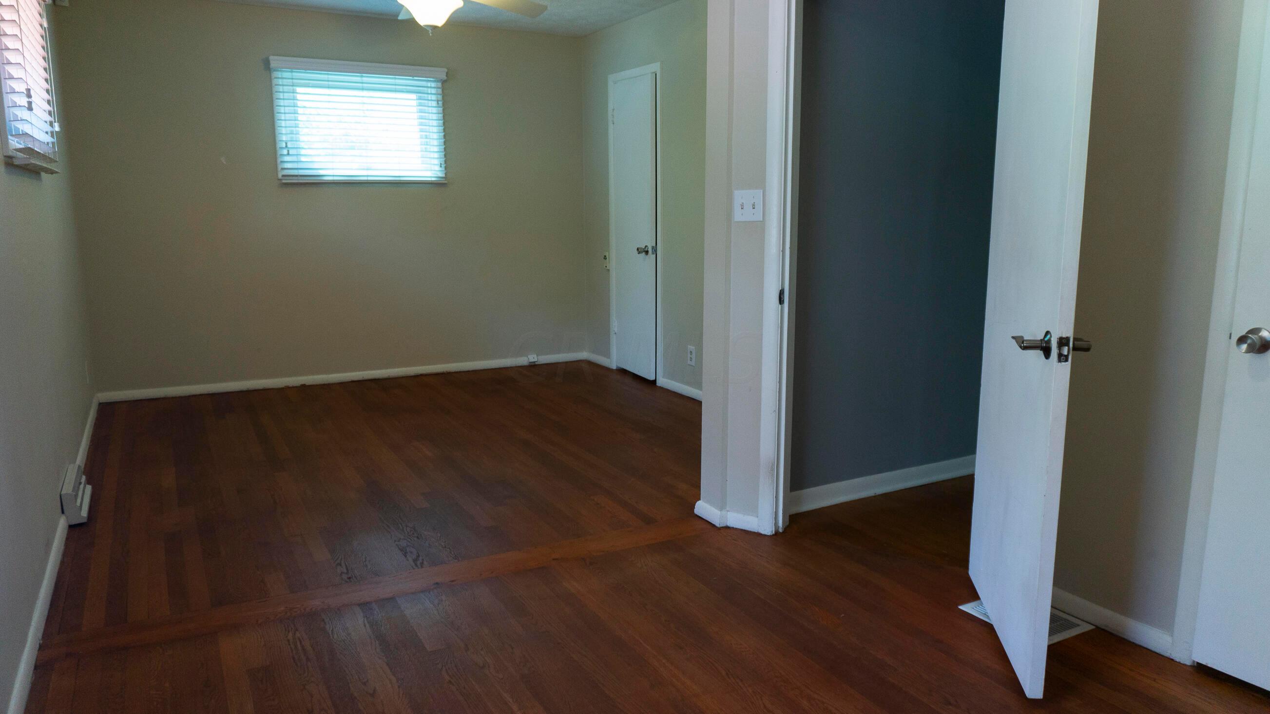 2371 Nottingham Road Columbus, OH 43221 - Photo 7 of 18 2371 Nottingham8