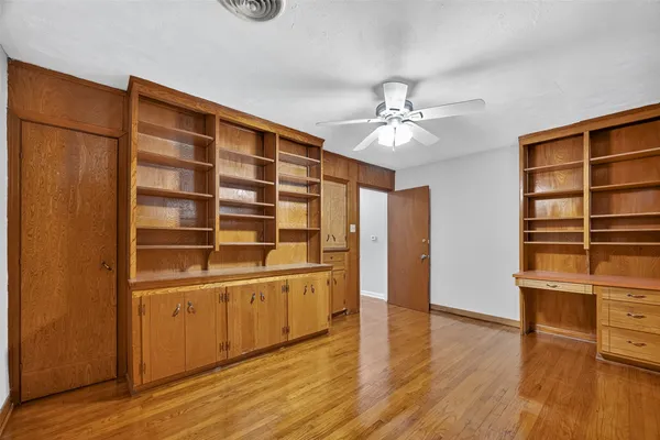 $1,900 | 3817 Anita Street, Houston, TX 77004