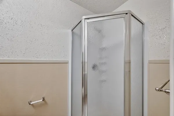 $1,900 | 3817 Anita Street, Houston, TX 77004