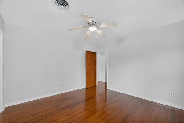 $1,900 | 3817 Anita Street, Houston, TX 77004