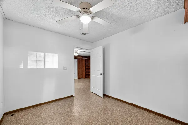 $1,900 | 3817 Anita Street, Houston, TX 77004