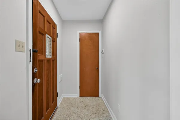 $1,900 | 3817 Anita Street, Houston, TX 77004