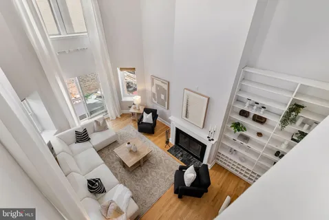 $575,000 | 1903 Spruce Street, Unit 3E, Philadelphia, PA 19103