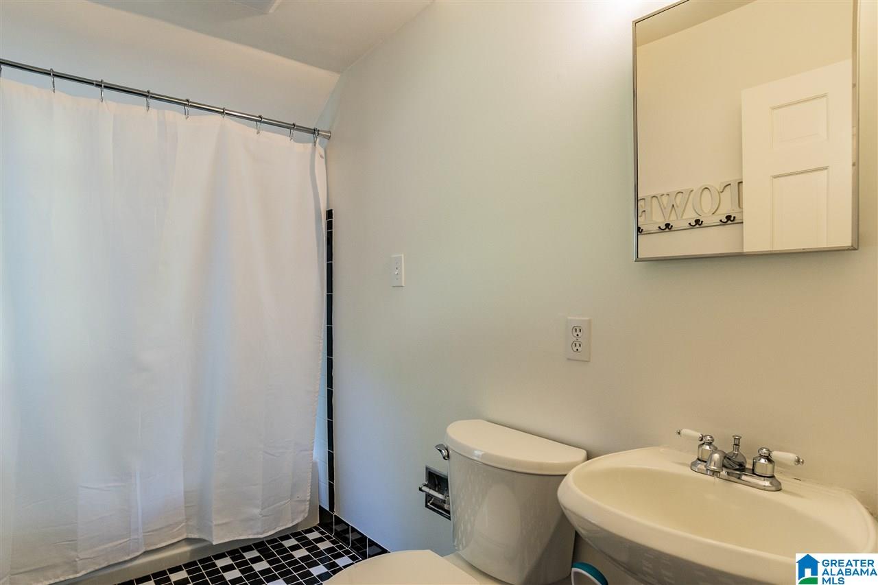 133 Rockaway Road Birmingham, AL 35209 - Photo 28 of 35