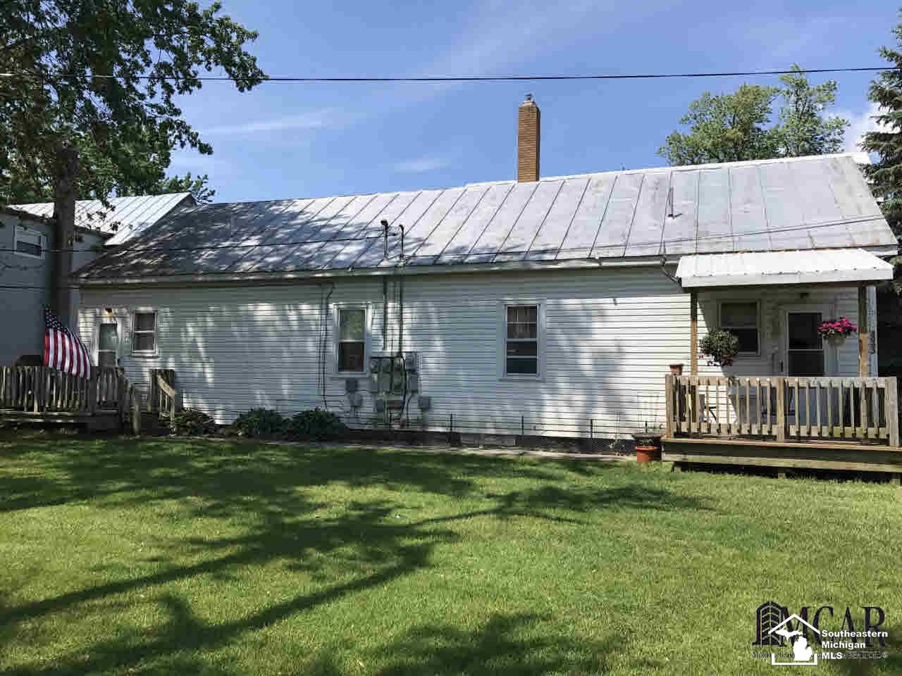 8093 Ida East Road Ida, MI 48140 - Photo 11 of 33 21298245-10.JPG