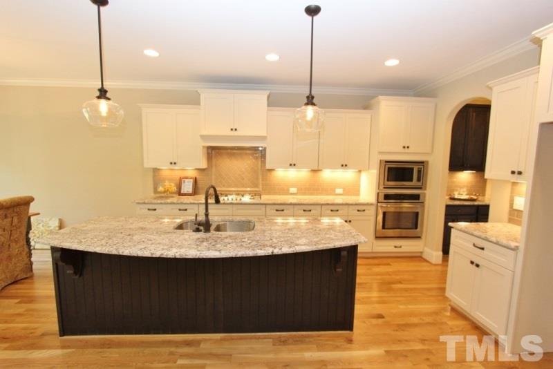5807 Faringdon Place Raleigh, NC 27609 - Photo 4 of 24 Gallery Image 4