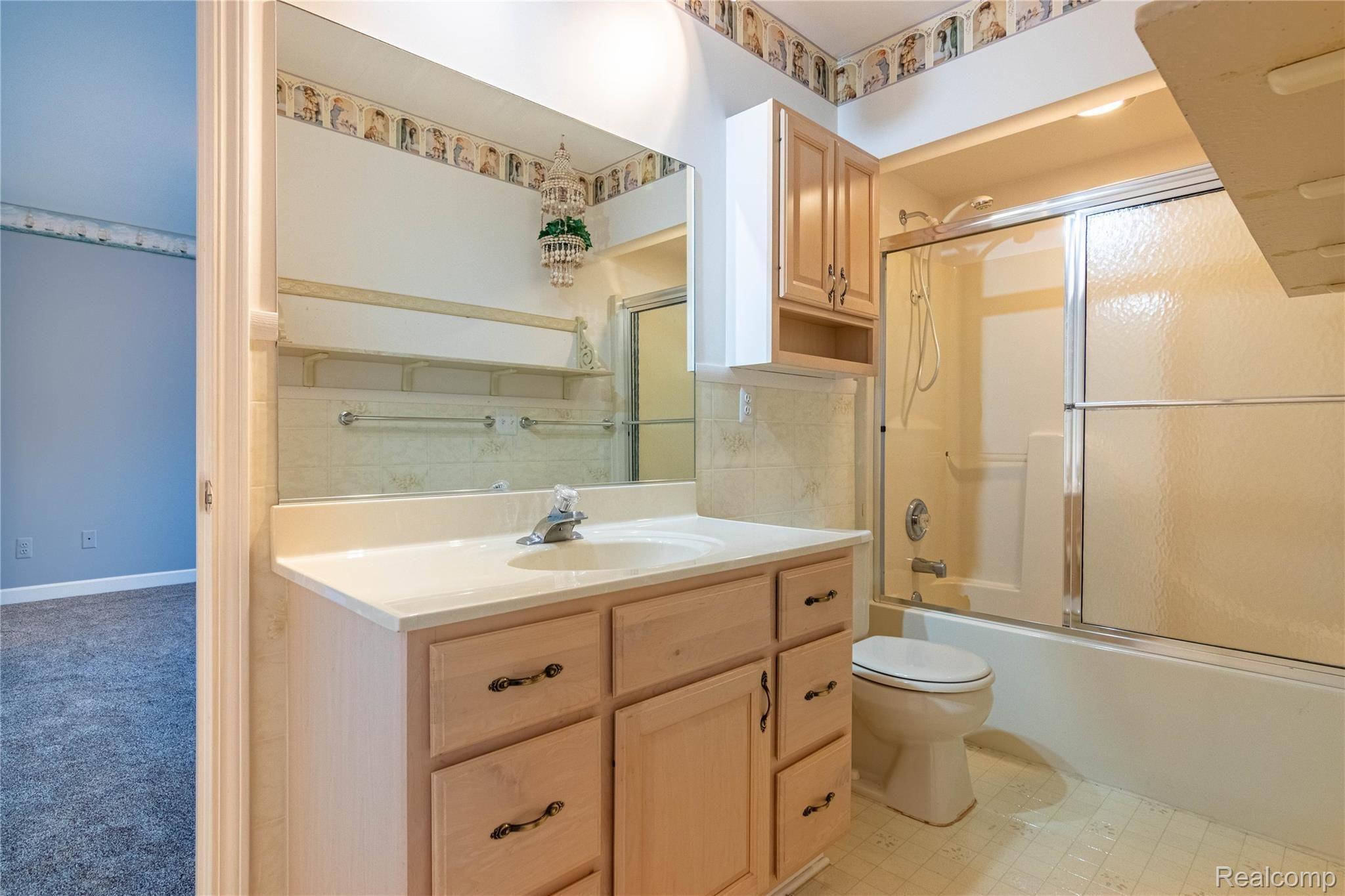 6379 Old Haggerty Road Canton, MI 48187 - Photo 24 of 71 32.Bathroom