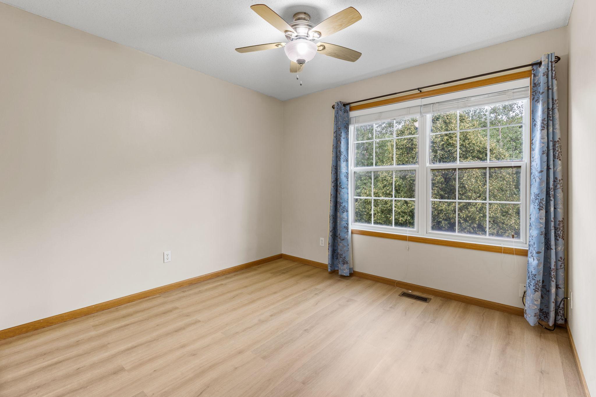 1778 Riverside Drive Shakopee, MN 55379 - Photo 17 of 30
