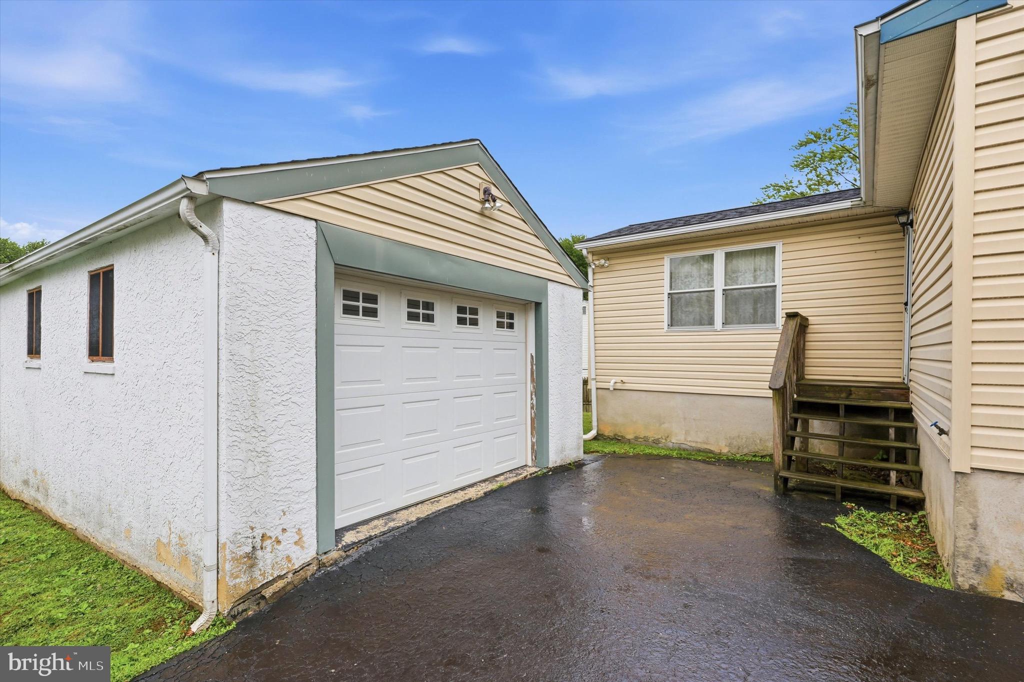 103 Wellington Road Aston, PA 19014 - Photo 24 of 24 Detached garage