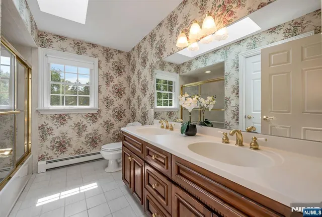 $2,295,000 | 193 Pulis Avenue, Franklin Lakes, NJ 07417