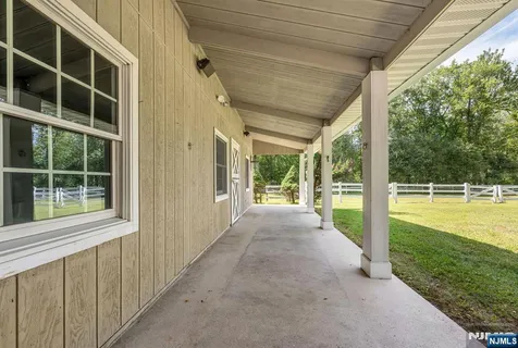 $2,295,000 | 193 Pulis Avenue, Franklin Lakes, NJ 07417