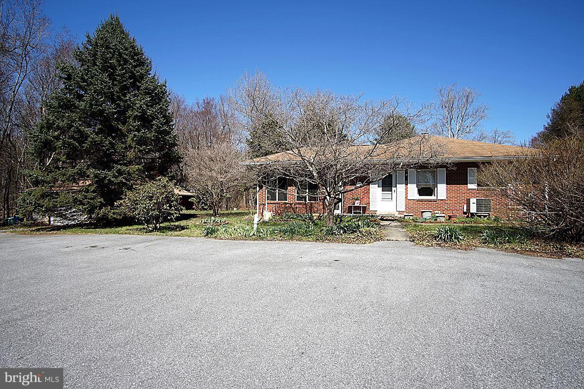 22930 Shiloh Church Road Boyds, MD 20841 - Photo 15 of 27 Exterior (Front)