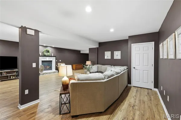 $540,000 | 301 Meadow Chase Drive, Festus, MO 63028