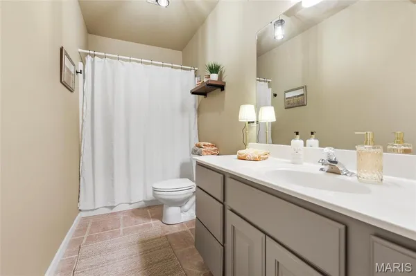 $540,000 | 301 Meadow Chase Drive, Festus, MO 63028