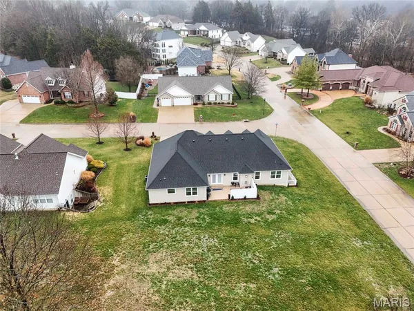 $540,000 | 301 Meadow Chase Drive, Festus, MO 63028
