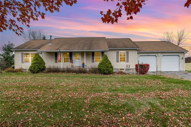 $325,000 | 3123 Canoga Road, Seneca Falls, NY 13148