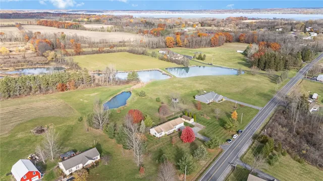 $325,000 | 3123 Canoga Road, Seneca Falls, NY 13148