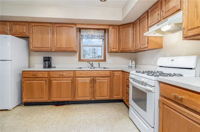 $325,000 | 3123 Canoga Road, Seneca Falls, NY 13148