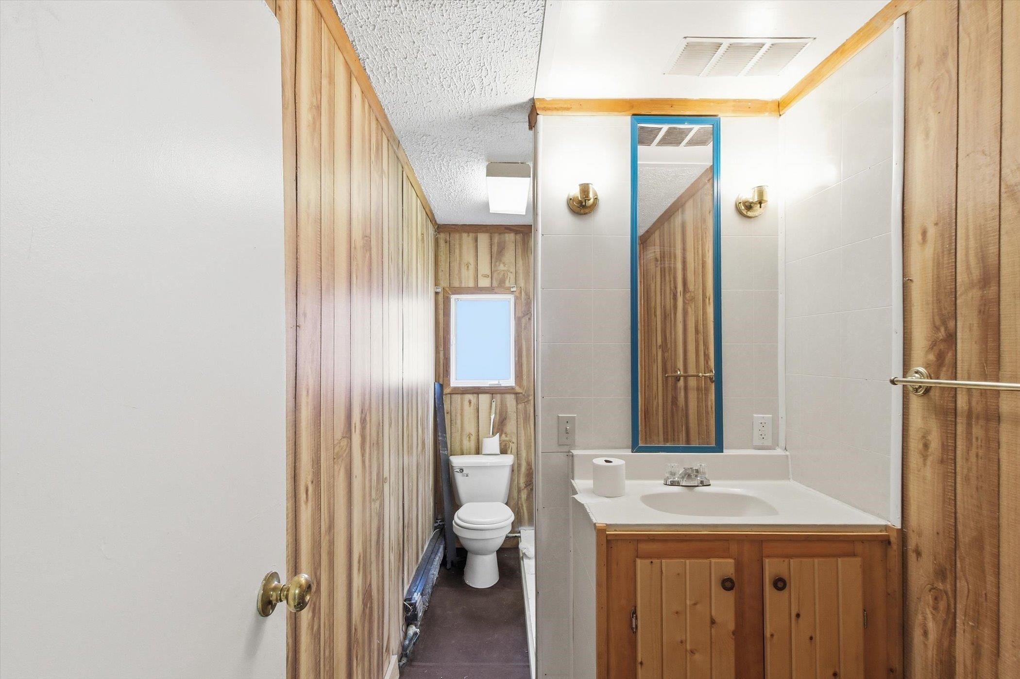 430 Bridge Avenue Alma, MI 48801 - Photo 20 of 66