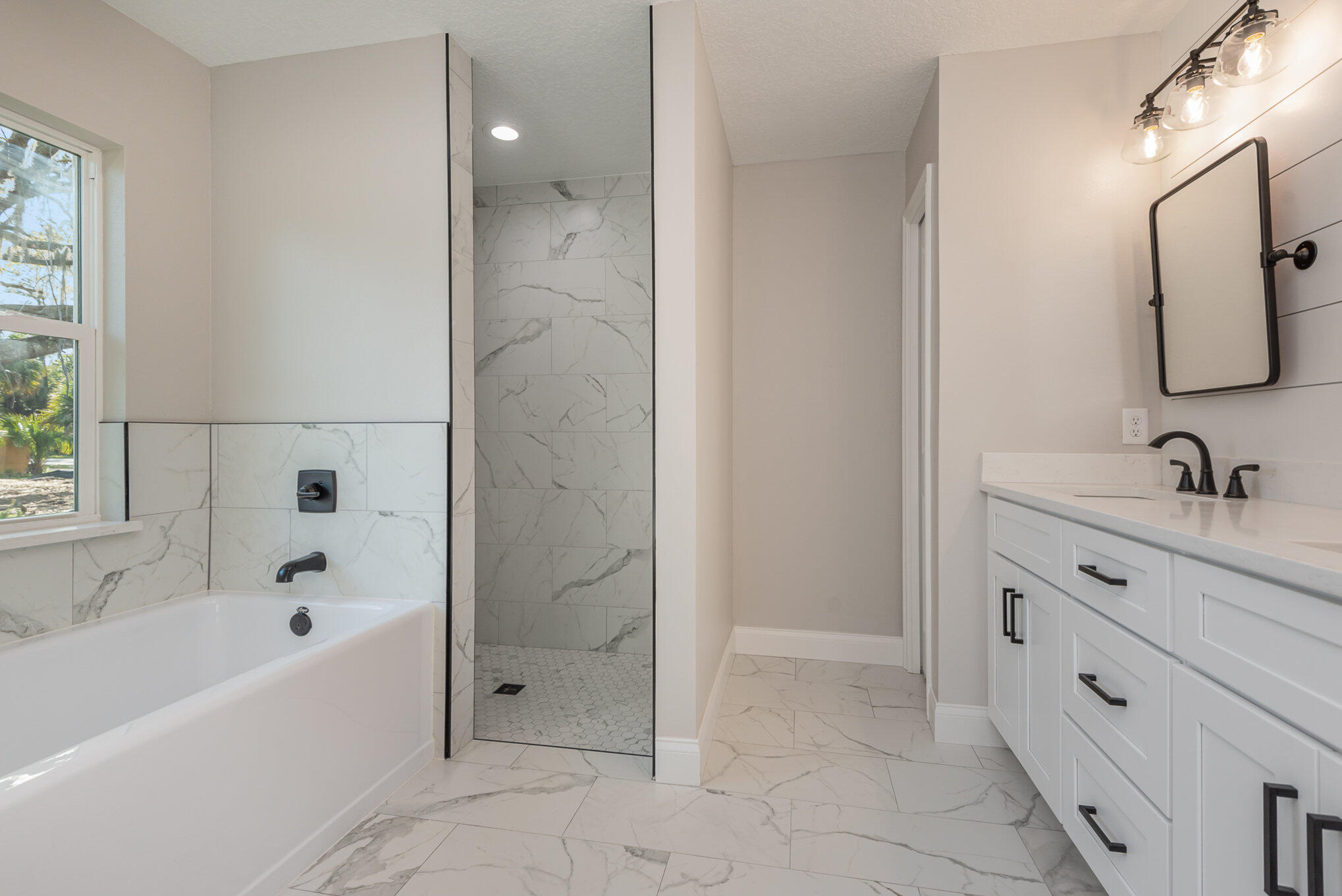 3940 Aurantia Road Mims, FL 32754 - Photo 13 of 24 014_dsc_4818-edit