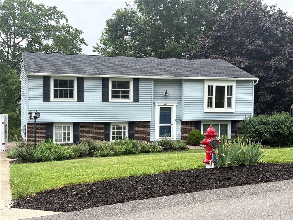 80 Phillips Lane McKees Rocks, PA 15136 - Photo 1 of 20 Gallery Image 1
