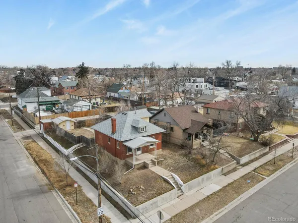 an aerial view of multiple house