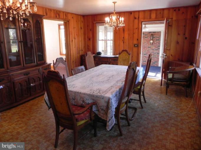 8610 McDaniel Road Baltimore, MD 21237 - Photo 5 of 29 Kitchen
