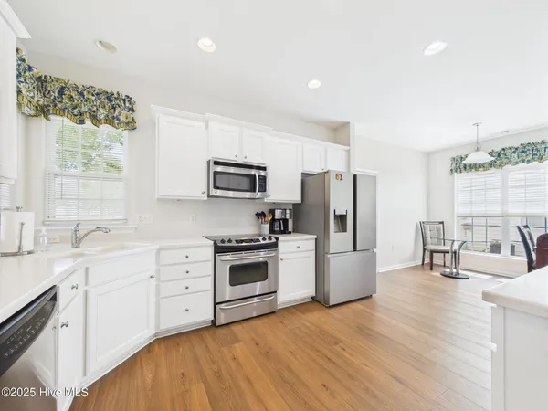 $2,595 | 418 Easton Grey Loop, Cary, NC 27519