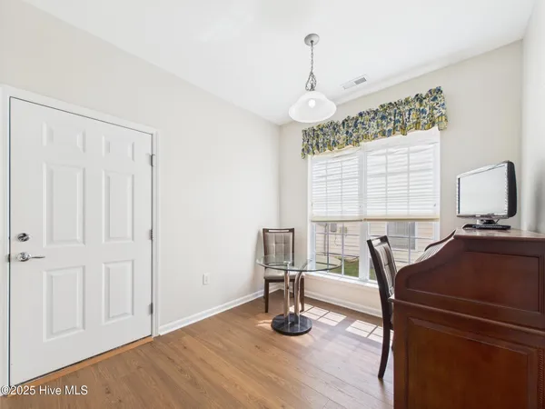 $2,595 | 418 Easton Grey Loop, Cary, NC 27519