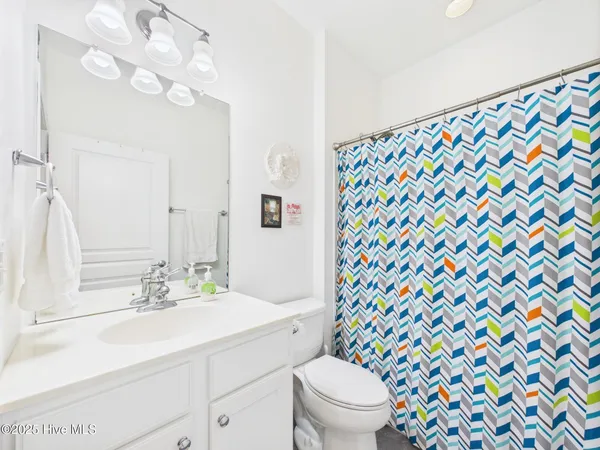 $2,595 | 418 Easton Grey Loop, Cary, NC 27519