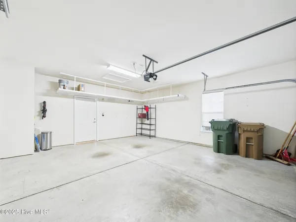 $2,595 | 418 Easton Grey Loop, Cary, NC 27519