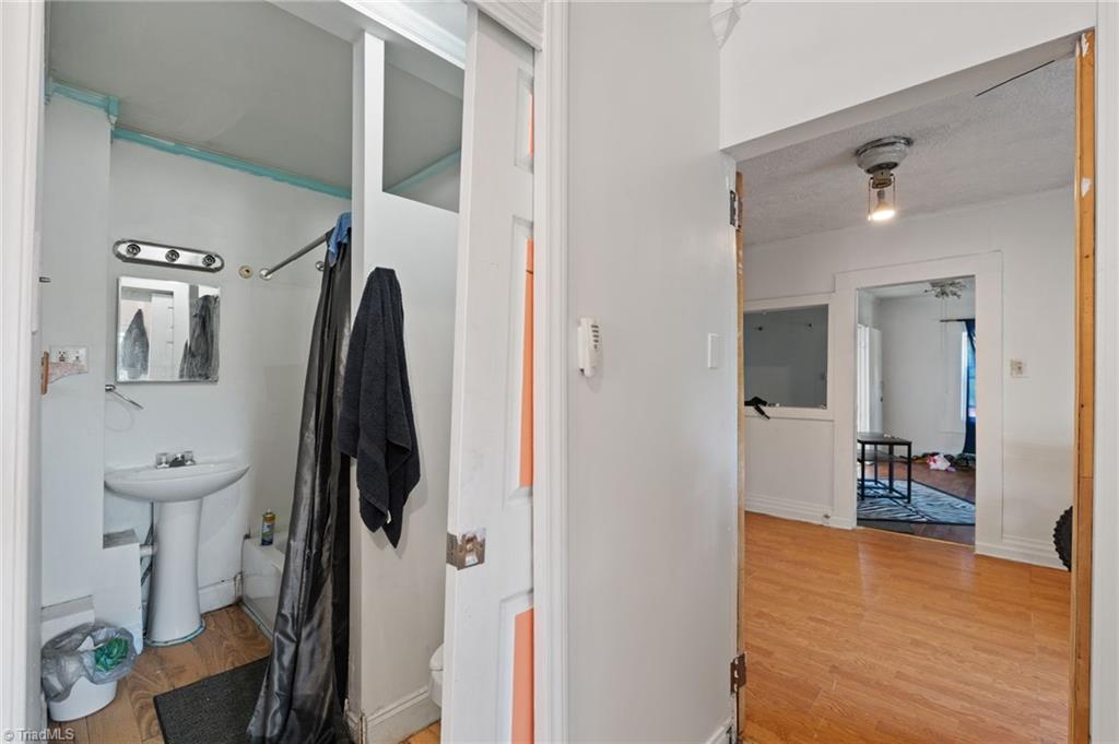263 Dorothy Street High Point, NC 27262 - Photo 20 of 30 Gallery Image 20