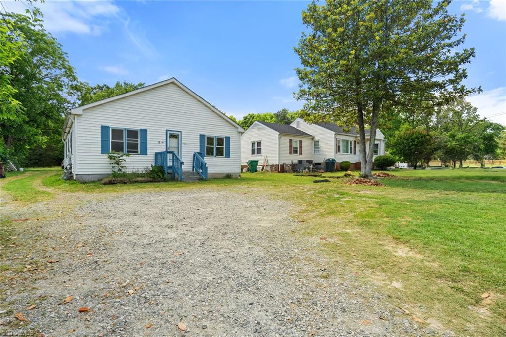 263 Dorothy Street High Point, NC 27262 - Photo 3 of 30 Gallery Image 3