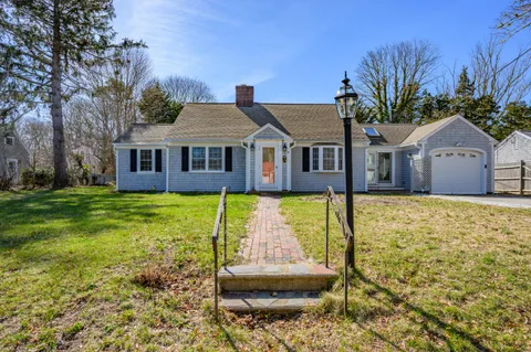 $799,000 | 129 Park Avenue, Centerville, MA 02632