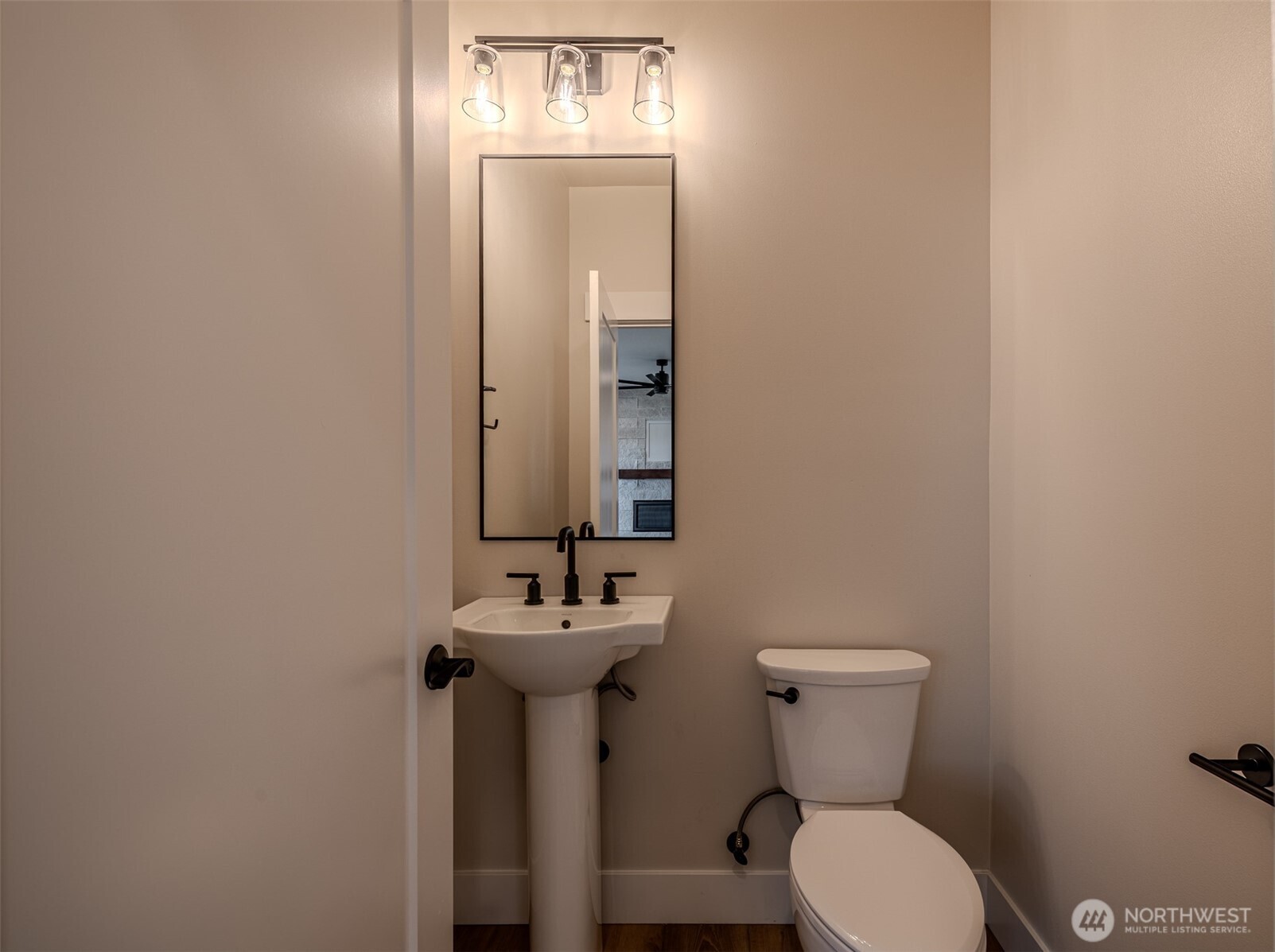 1919 Westhaven Wenatchee, WA 98801 - Photo 13 of 35