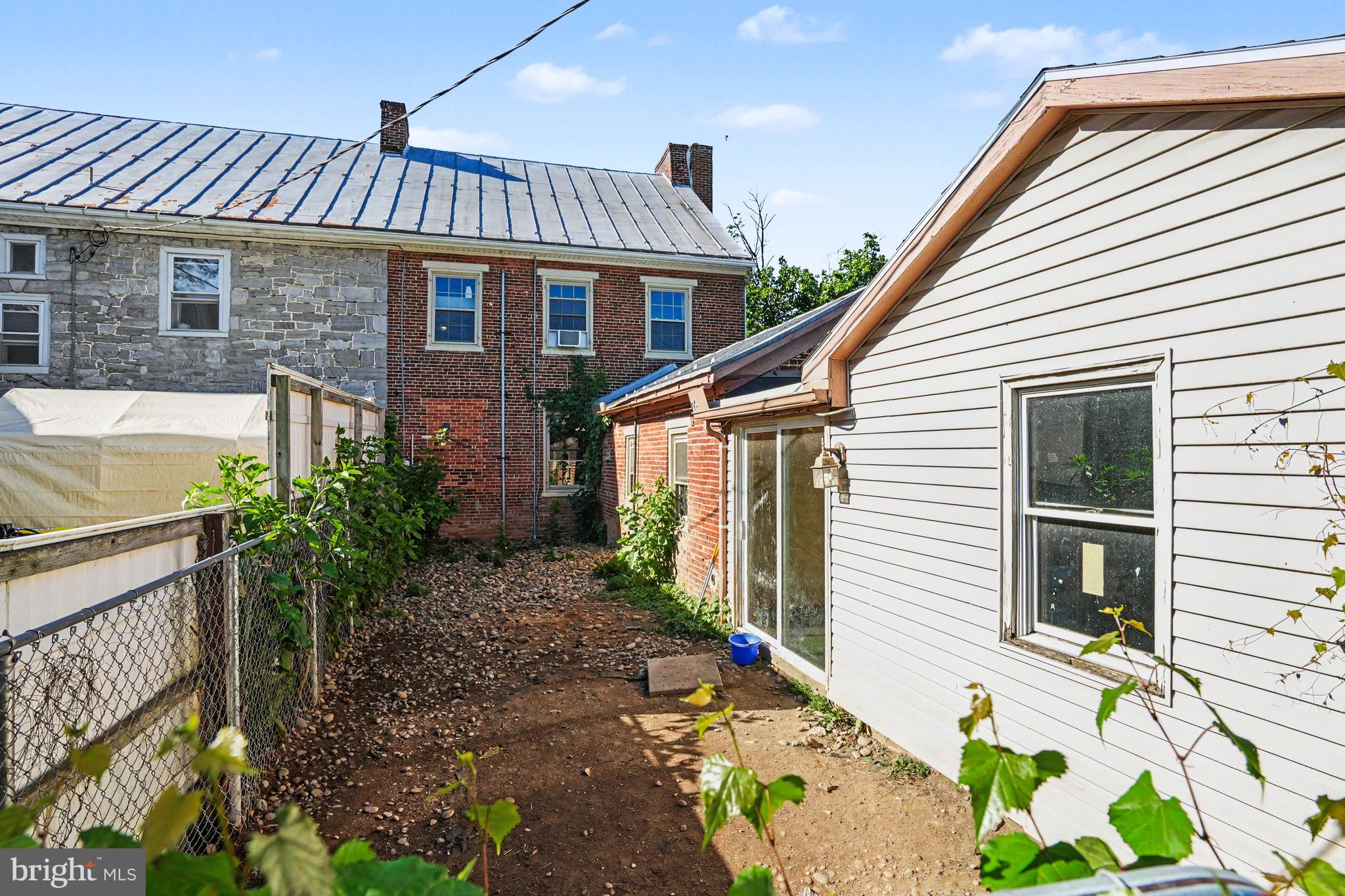 2143 Newville Road Carlisle, PA 17015 - Photo 27 of 34